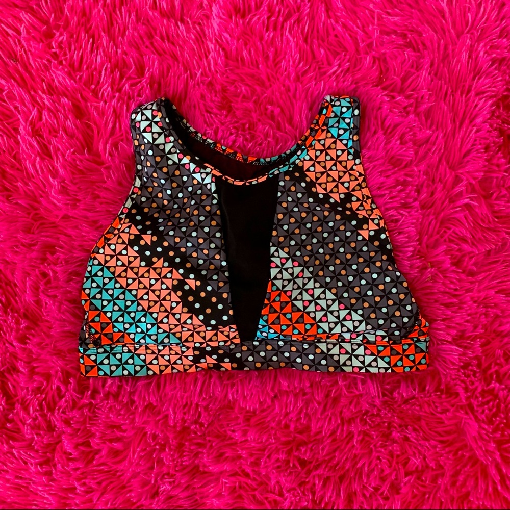 VSX sport bra size medium